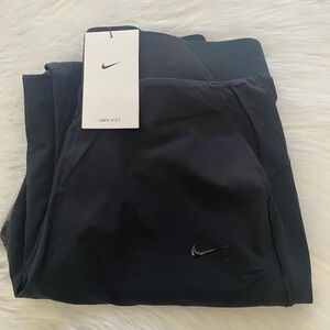 NEW wTag-NIKE Dri Fit Black Jogger Pants S
